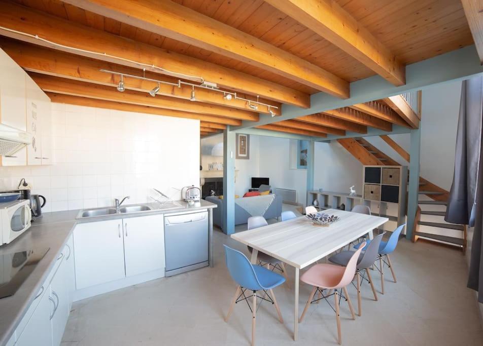 Maison Type Loft - Avec Parking En Plein Centre Λα Ροσέλ Εξωτερικό φωτογραφία