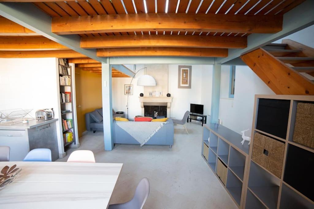 Maison Type Loft - Avec Parking En Plein Centre Λα Ροσέλ Εξωτερικό φωτογραφία
